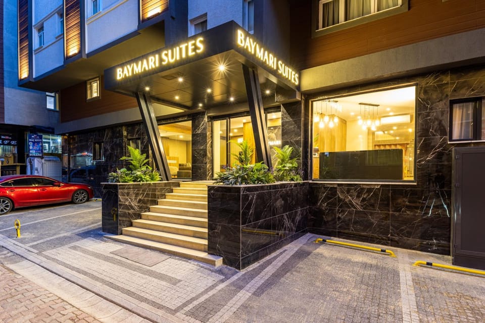 Property building, Facade/entrance, Parking