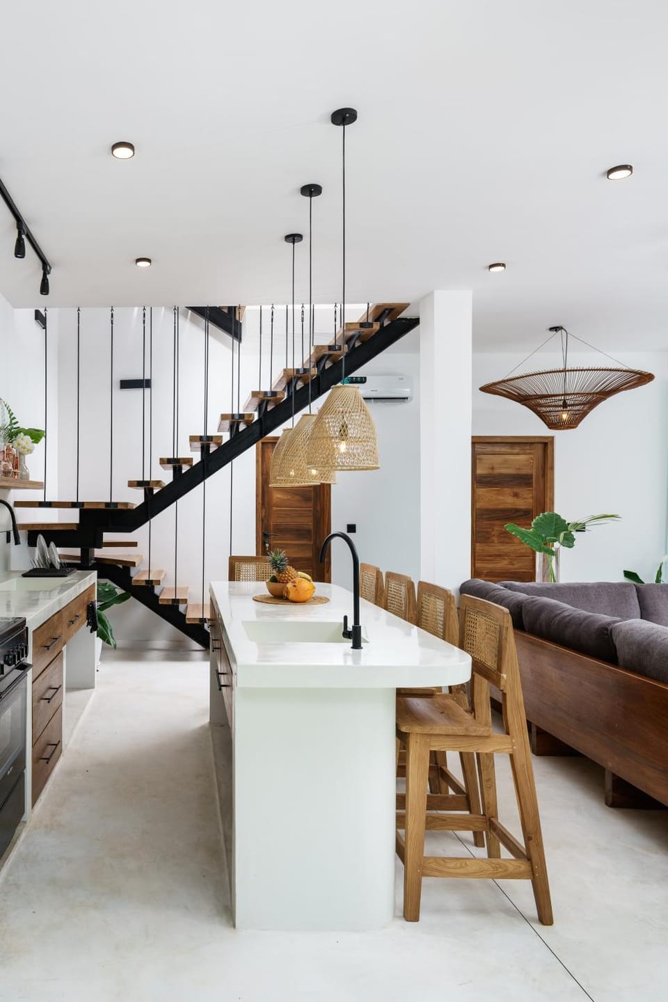 Seating area, Dining area