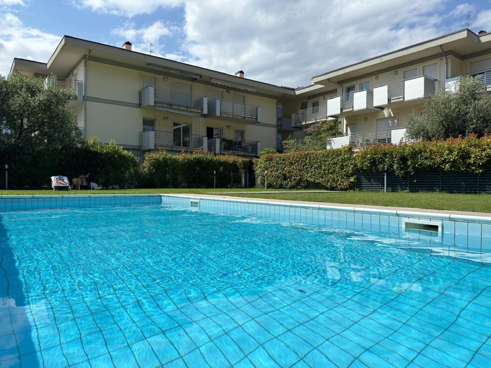 Garden & Pool Perugini Apartment in Nago–Torbole