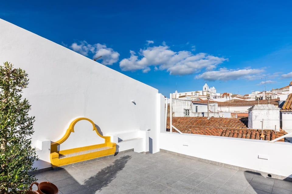 Evora Spot Rooms Hostel in Evora