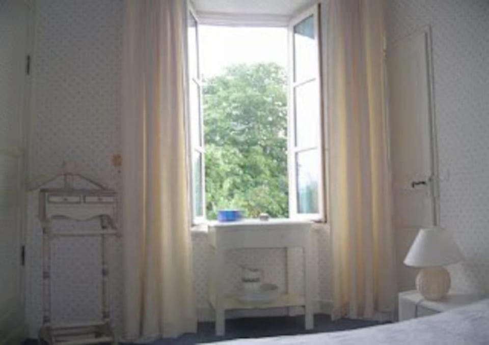 Belle et confortable demeure du XVII ème siècle House in Auvergne-Rhône-Alpes