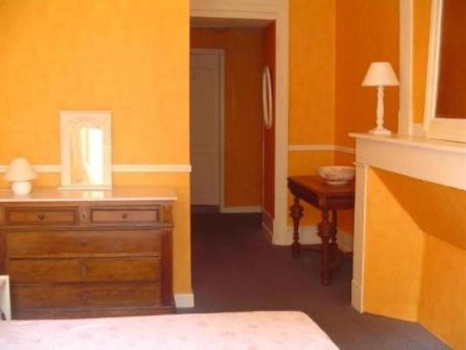 Belle et confortable demeure du XVII ème siècle House in Auvergne-Rhône-Alpes