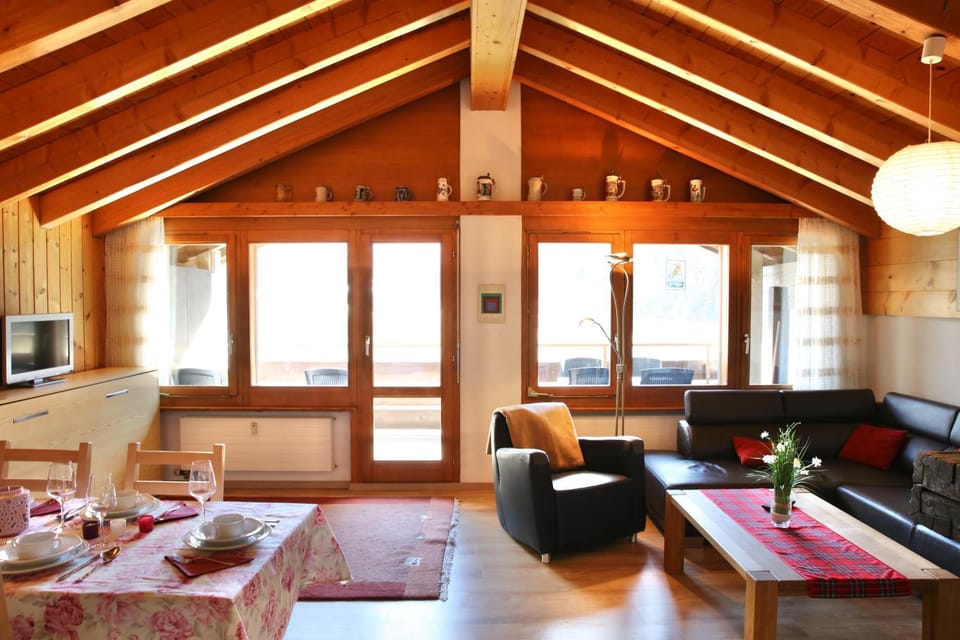 TV and multimedia, Living room, Photo of the whole room