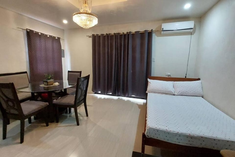 YYY's Townhouse Apartment in Calabarzon