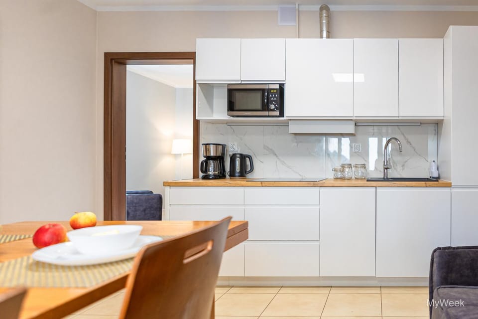 Apartament na deptaku z klimatyzacją, MyWeek Apartment in Lower Silesian Voivodeship