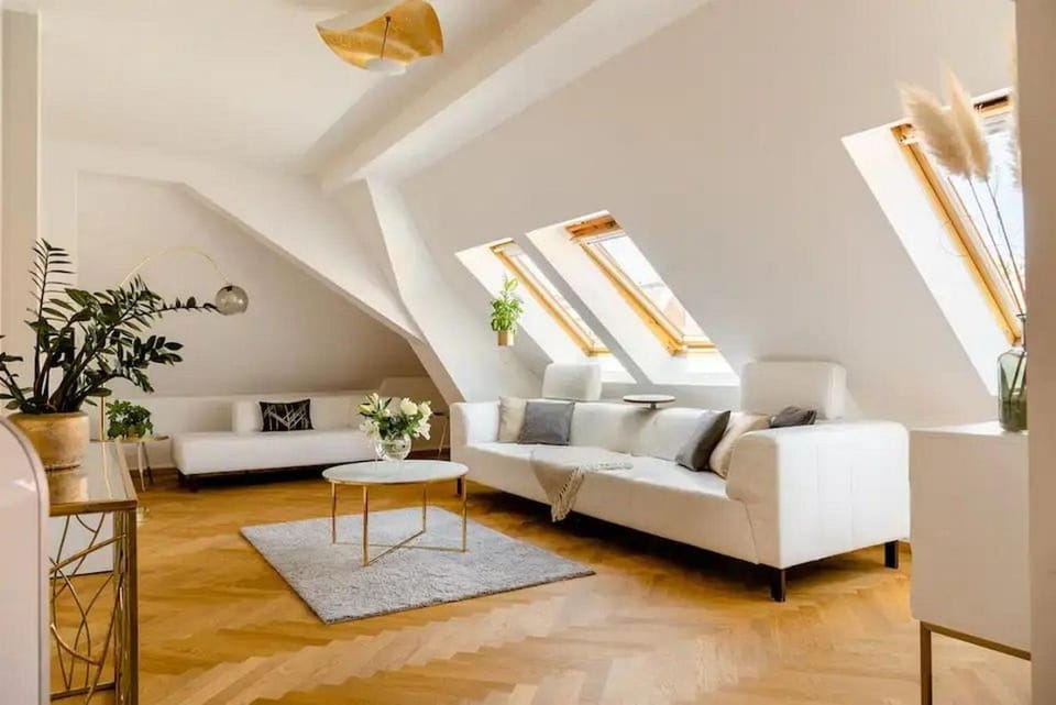 Living room, Photo of the whole room, Seating area