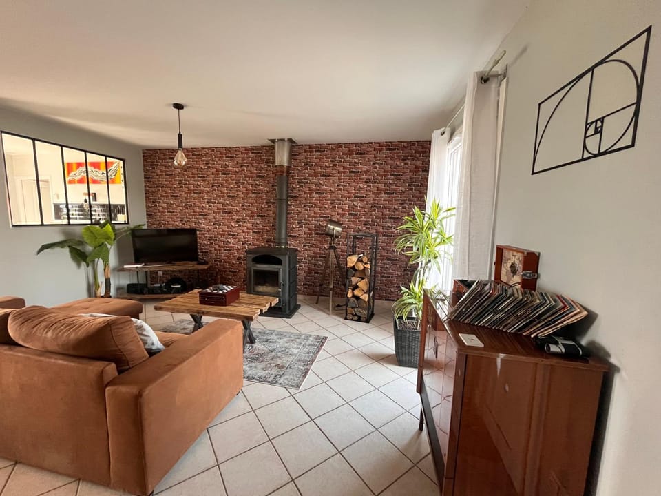 Vintage house House in Giffaumont-Champaubert