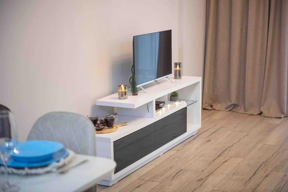 GG Home - cozy, new 1-bedroom apartment on 11th floor in Saburtalo Apartment in Tbilisi, Georgia