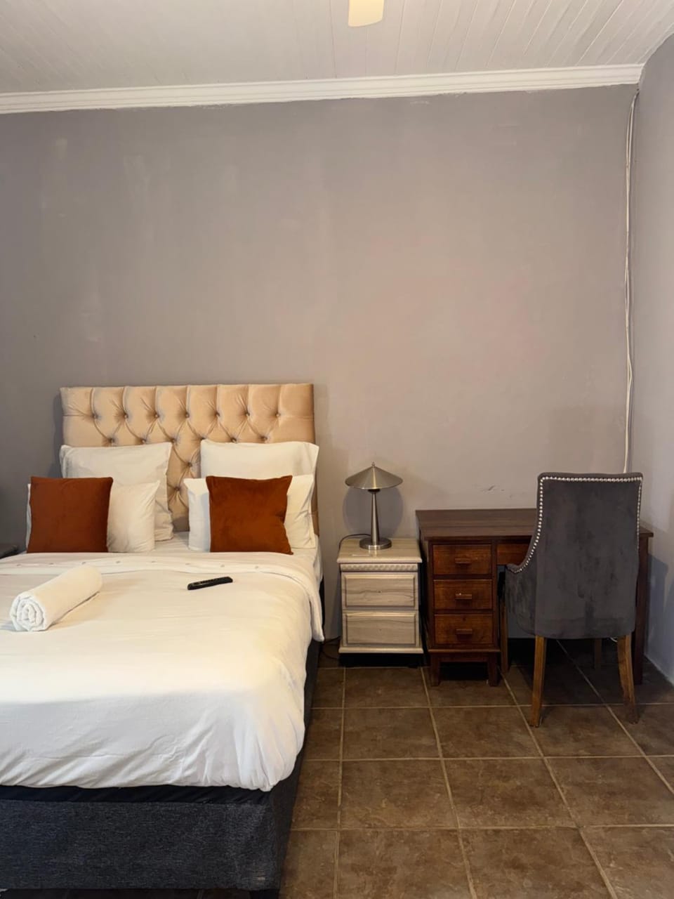 Mila Lodge 1 Bed and Breakfast in Cape Town