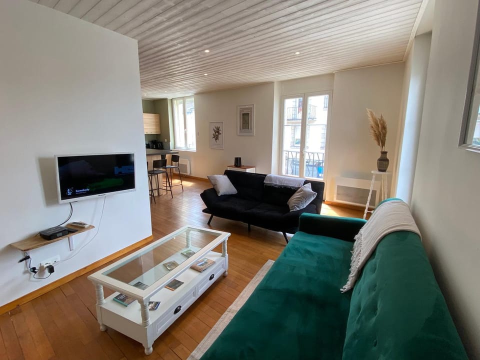 TV and multimedia, Living room