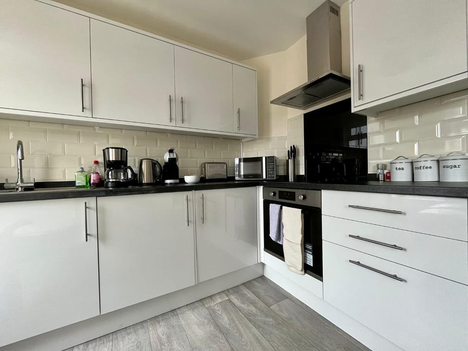 Coffee/tea facilities, Kitchen or kitchenette