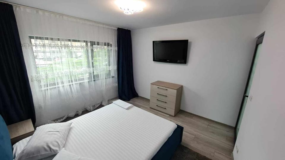 Apartament de lux lângă mare și Port Turistic Mangalia, 2 camere decomandate la parter, parcare gratuita, se închiriază în scop turistic tot timpul anului Apartment in Dobrich Province, Bulgaria
