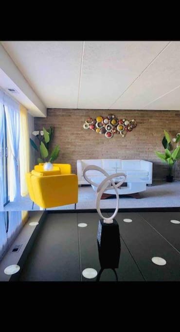 HONORAY-Kes Apartment in Monroeville