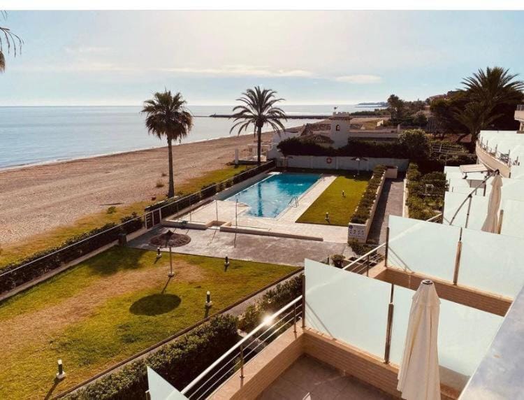 Garden, Swimming pool