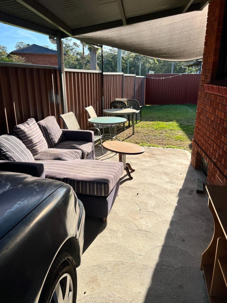Fragrant Homes-68B independent aircon room, with 65’TV, queen size beds, rest sofa, built in wardrobe Vacation rental in Sydney