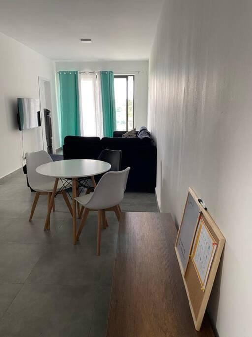 Seating area, Dining area, hair dresser