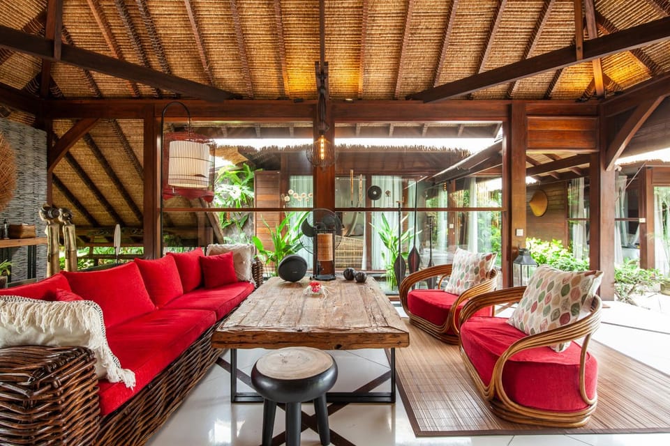Day, Living room