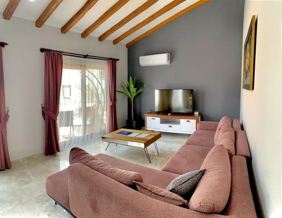 TV and multimedia, Seating area
