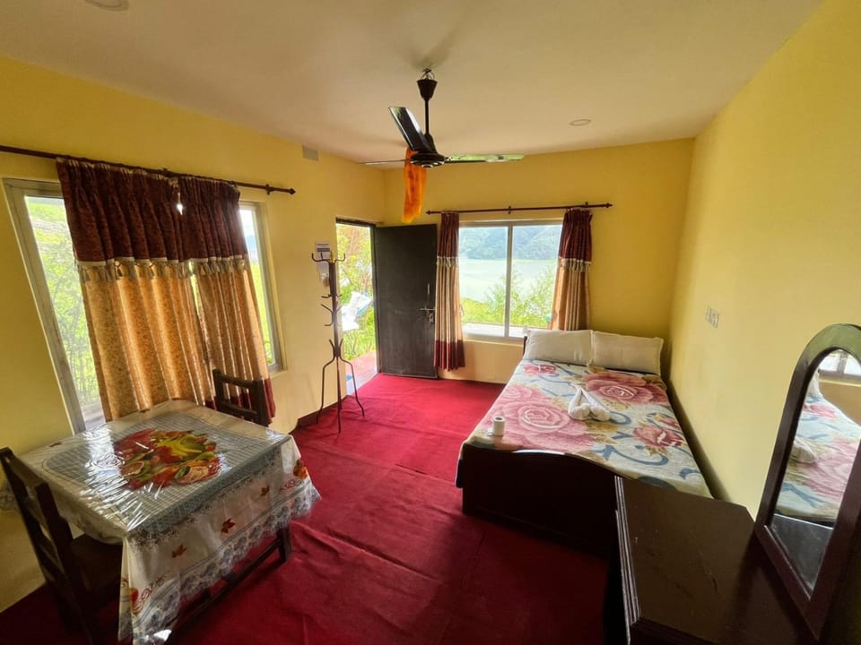 Photo of the whole room