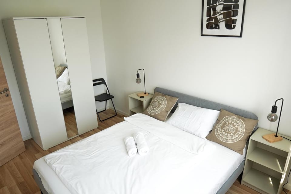 Bed, Photo of the whole room, Bedroom, towels, wardrobe