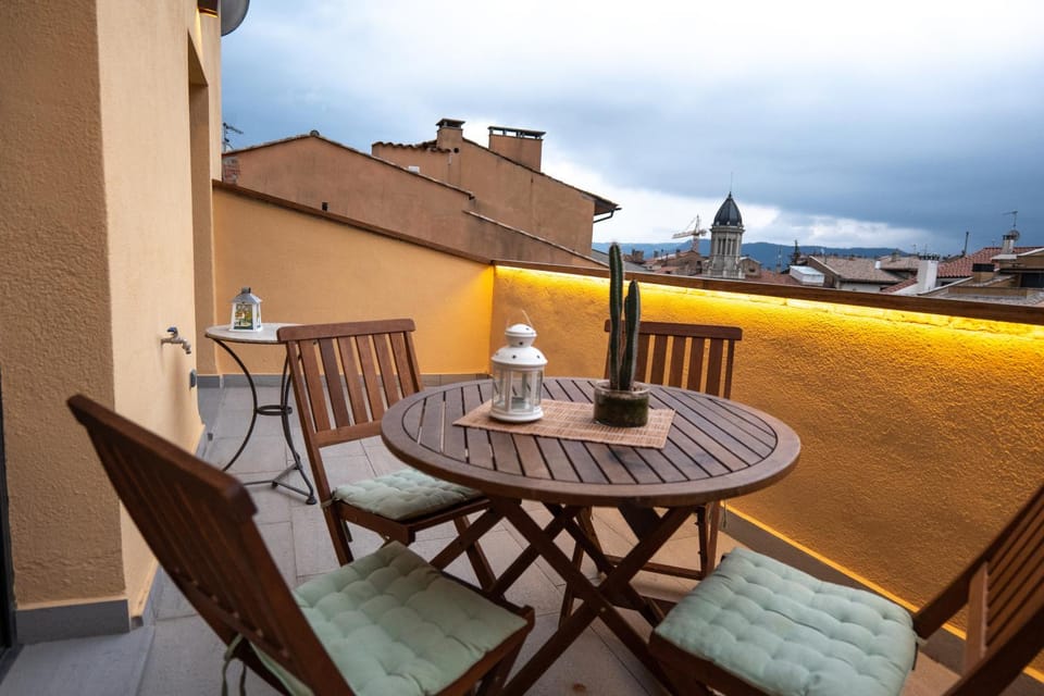 View (from property/room), Balcony/Terrace