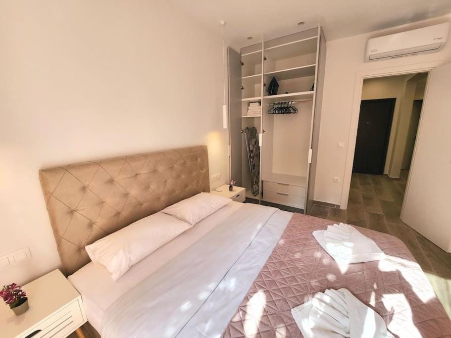 Nice Apartment Near Flisvos VIPGreece Apartment in Piraeus Regional Unit, Greece