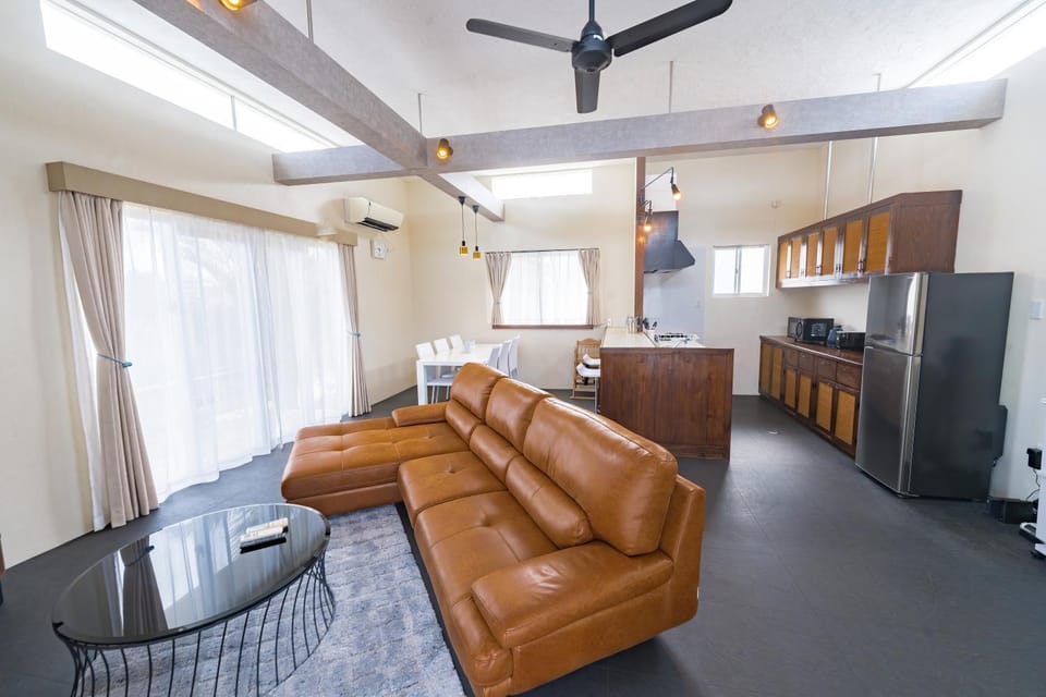 Kitchen or kitchenette, Living room, Dining area