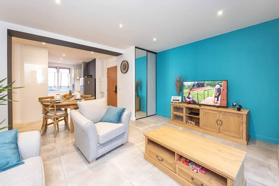 TV and multimedia, Living room