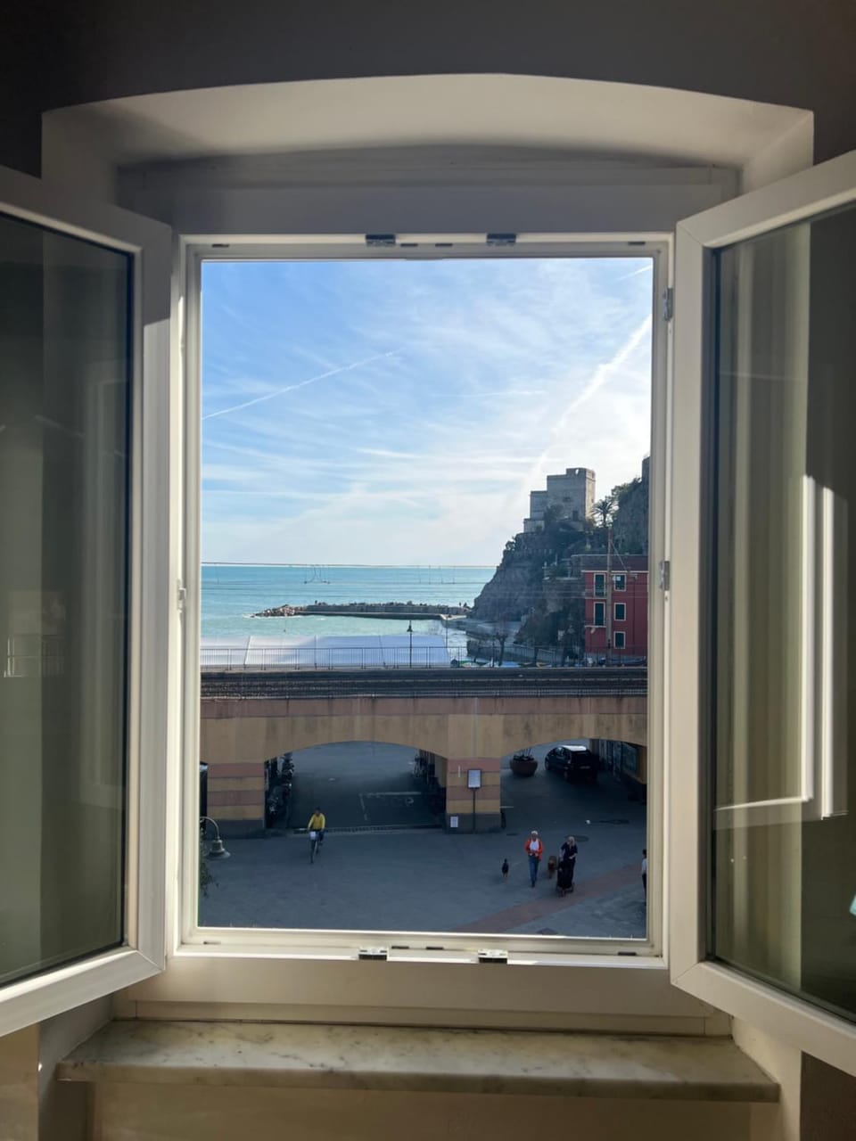Elegant apartment with sea view Apartment in Monterosso al Mare