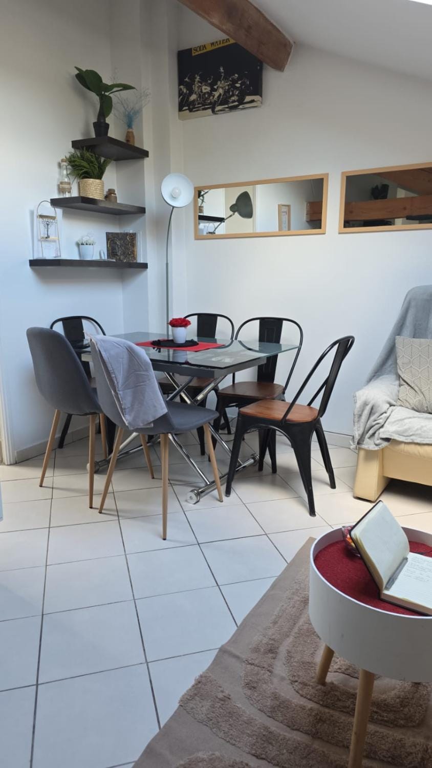 Élégant T3 avec Piscine à partager en option Apartment in Île-de-France