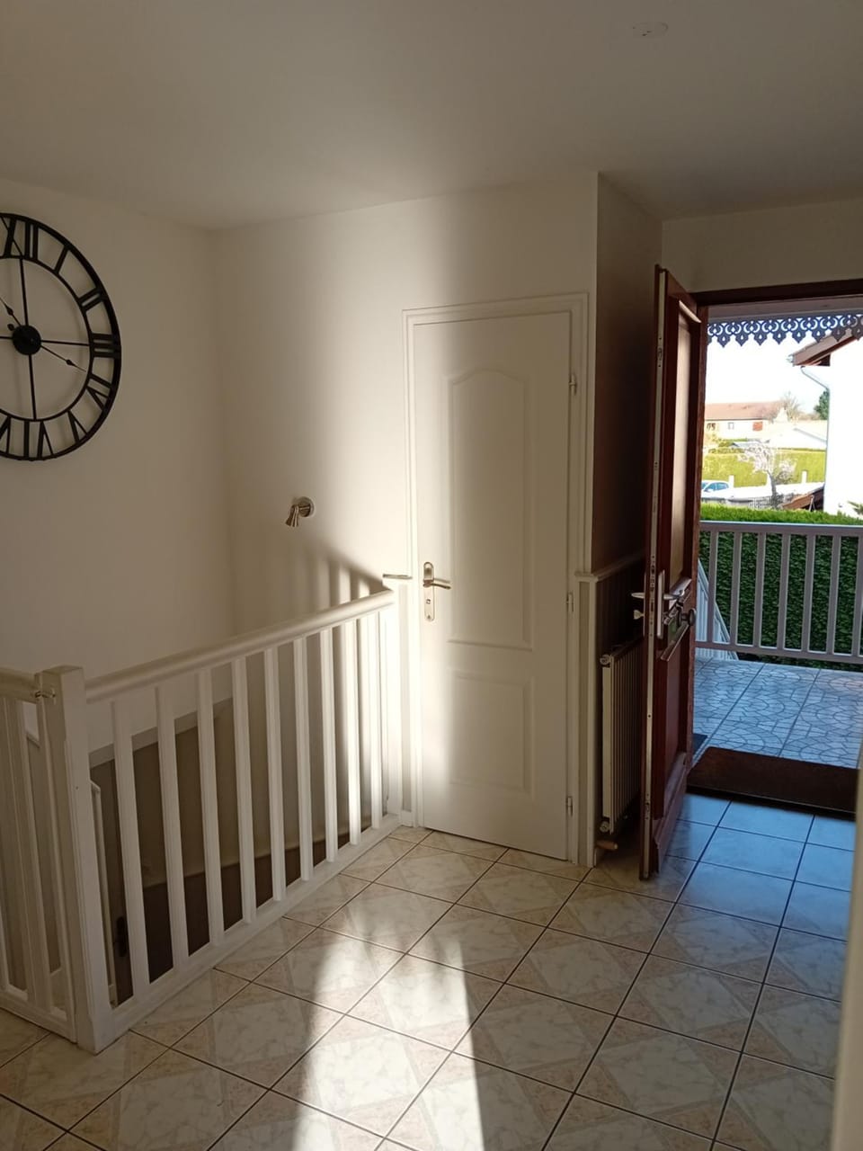 Grand Appartement avec cheminée dans maison, parking gratuit Apartment in Auvergne-Rhône-Alpes