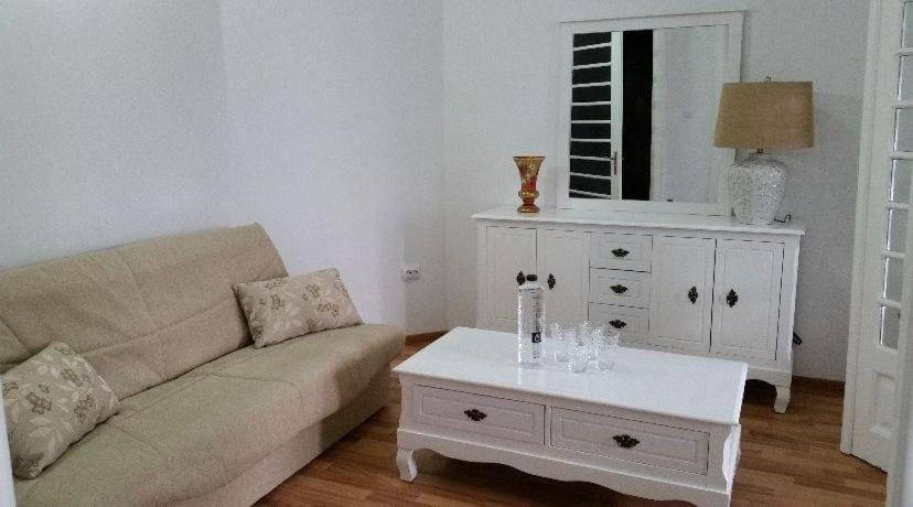 Central appartment - heart of Bucharest - sector 1 - new renovated - open space Apartment in Bucharest