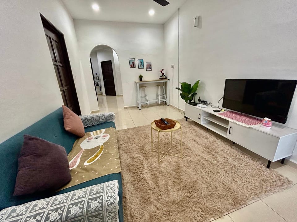 Cozy288#4pax#wifi#NearAeonAlma,Mcd#2kmtoIconicPoint House in Penang