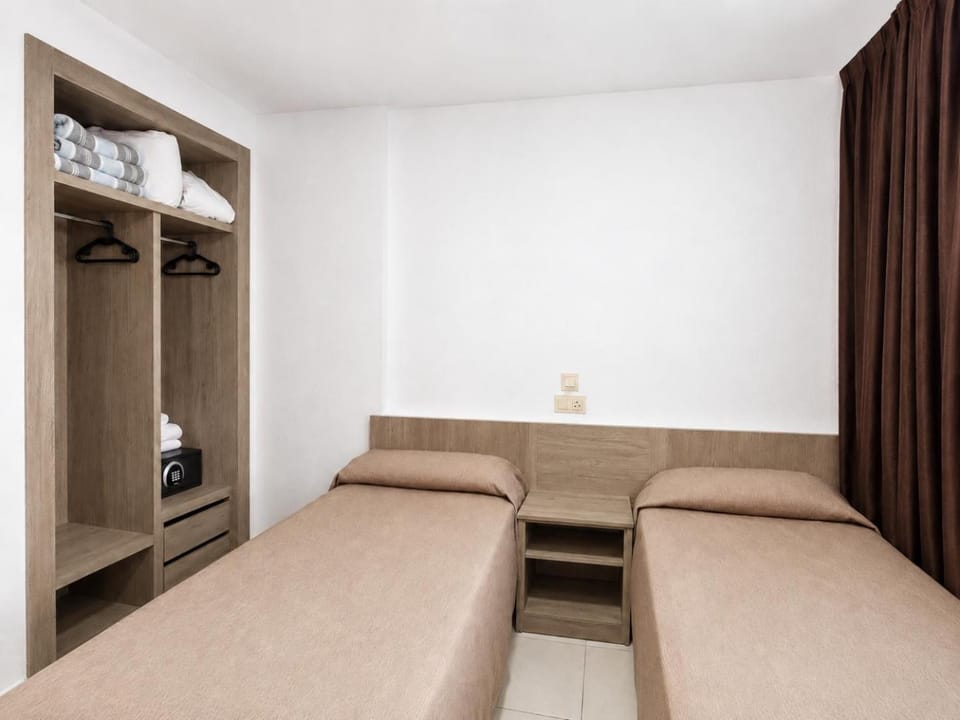 Luxmar Apartaments By MC Apartment hotel in Benidorm