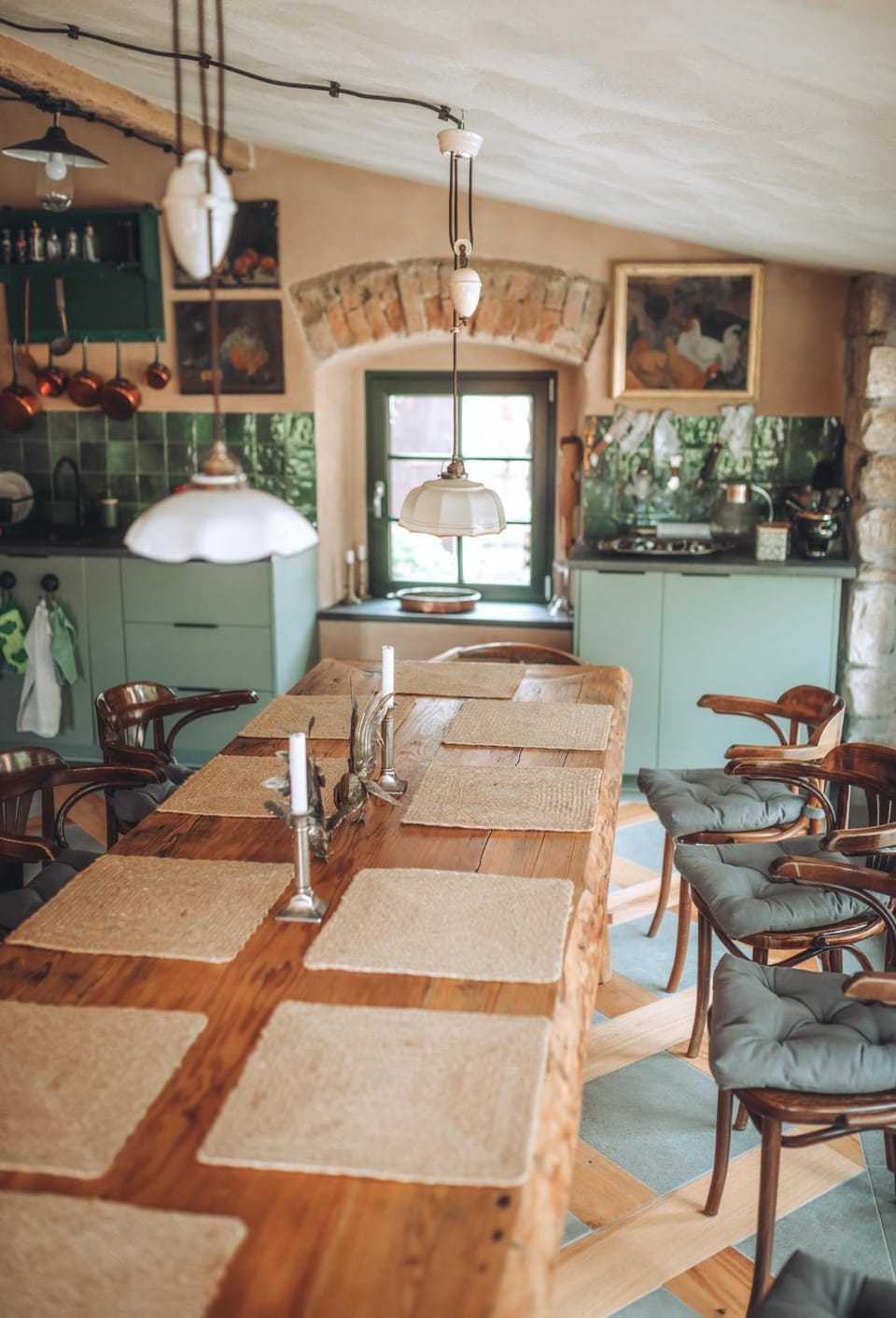 Kitchen or kitchenette, Living room