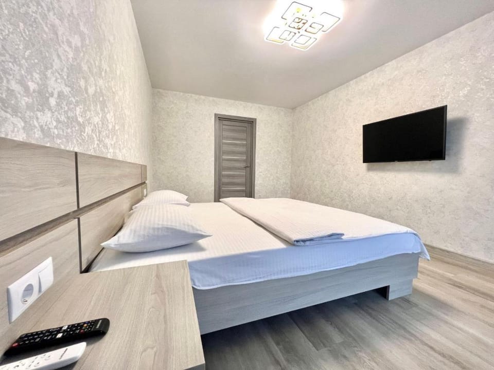 ApartPoltava Нові апартаменти ремонт цього року ПАНОРАМА, Корпусний парк, Найкраща локація Apartment in Ukraine