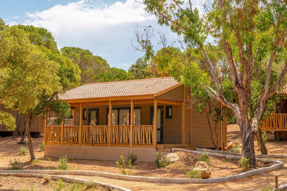 Camping California Campground/ 
RV Resort in Zonza