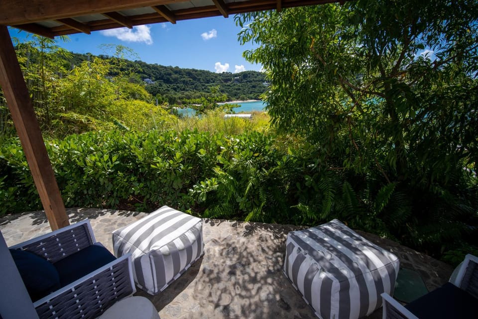 Patio, Garden, Balcony/Terrace, Seating area, Beach