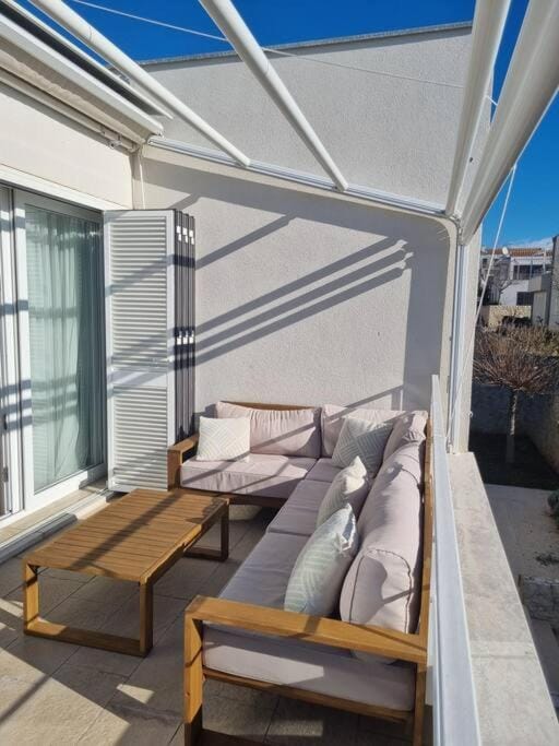 Sunny Sky Punta Skala, see view, 75 m to the beach Apartment in Zadar County