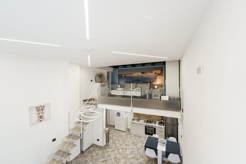 House Aury Apartment in Syracuse