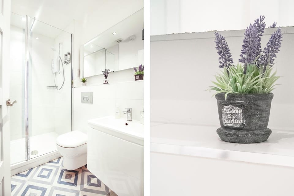 Shower, Bathroom