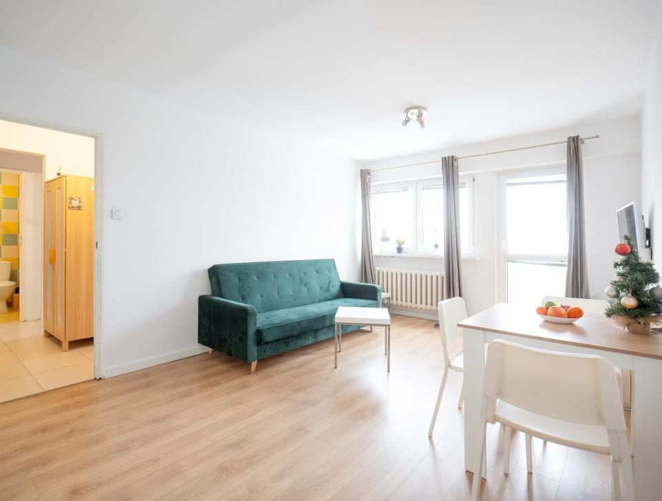 Living room, Seating area, Dining area, wardrobe