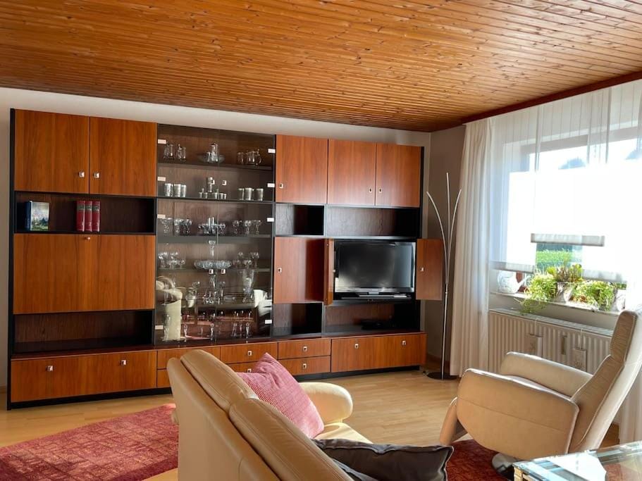 Ferienwohnung Leuchtbergblick mit Terrasse und PKW Stellplatz Apartment in Hesse