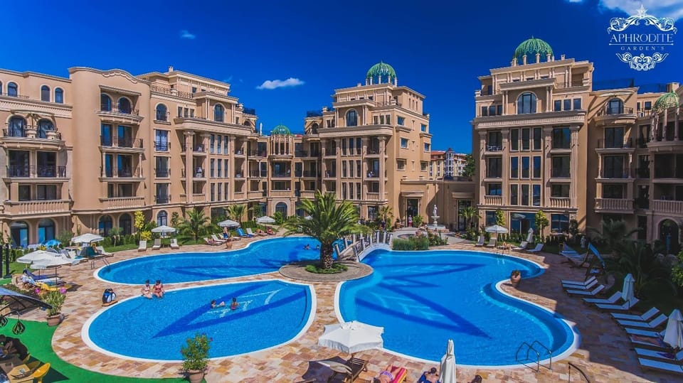 Апартамент под наем С208 в Афродита Гарденс Apartment hotel in Sunny Beach