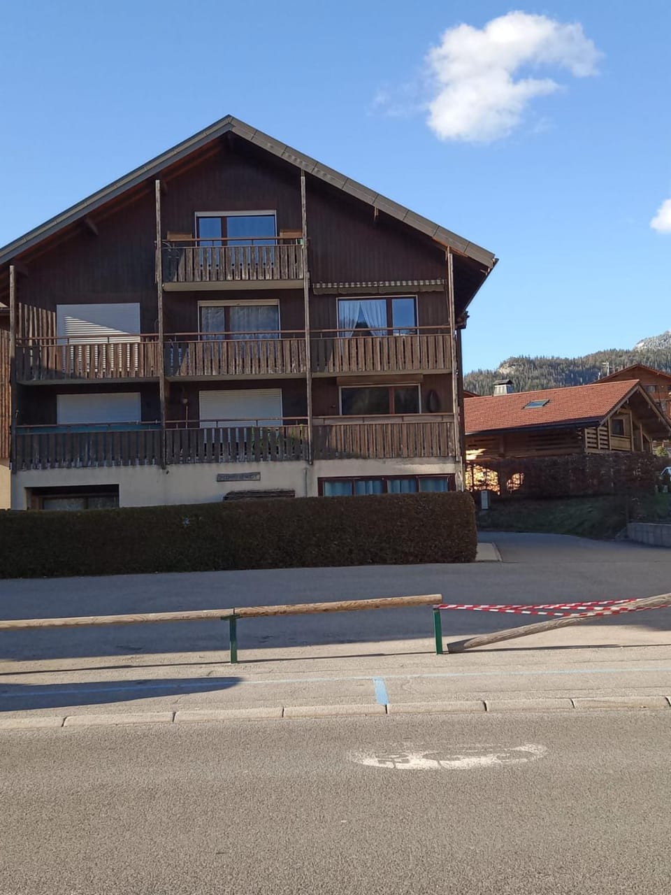 Property building, Day