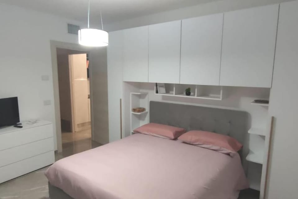 TV and multimedia, Bedroom