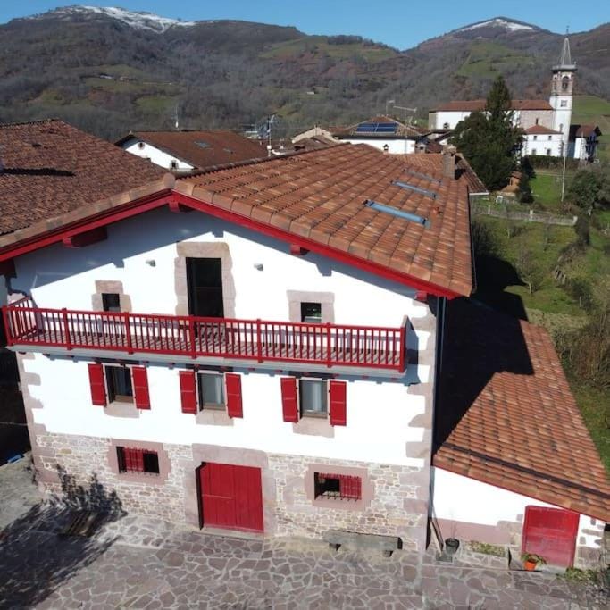 Apartamentos en Baztan HIRU KABI, BIGA Apartment in French Basque Country