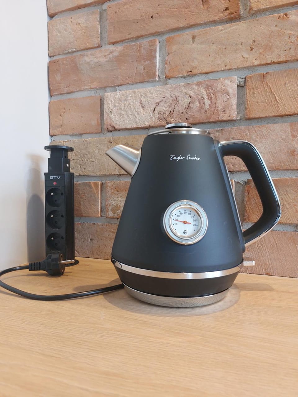 Coffee/tea facilities, Kitchen or kitchenette