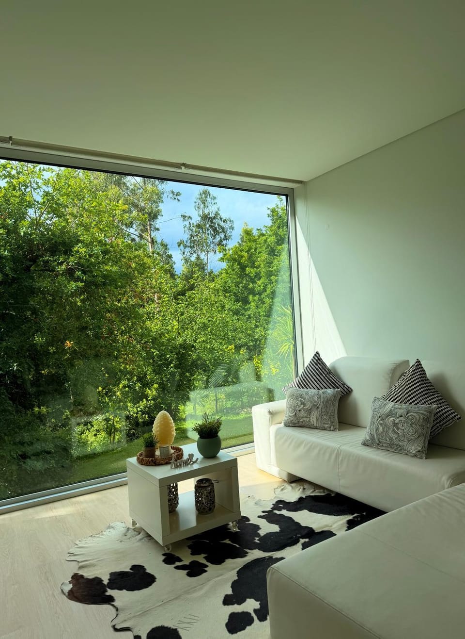 Garden, View (from property/room), Living room, Photo of the whole room, Seating area, Garden view