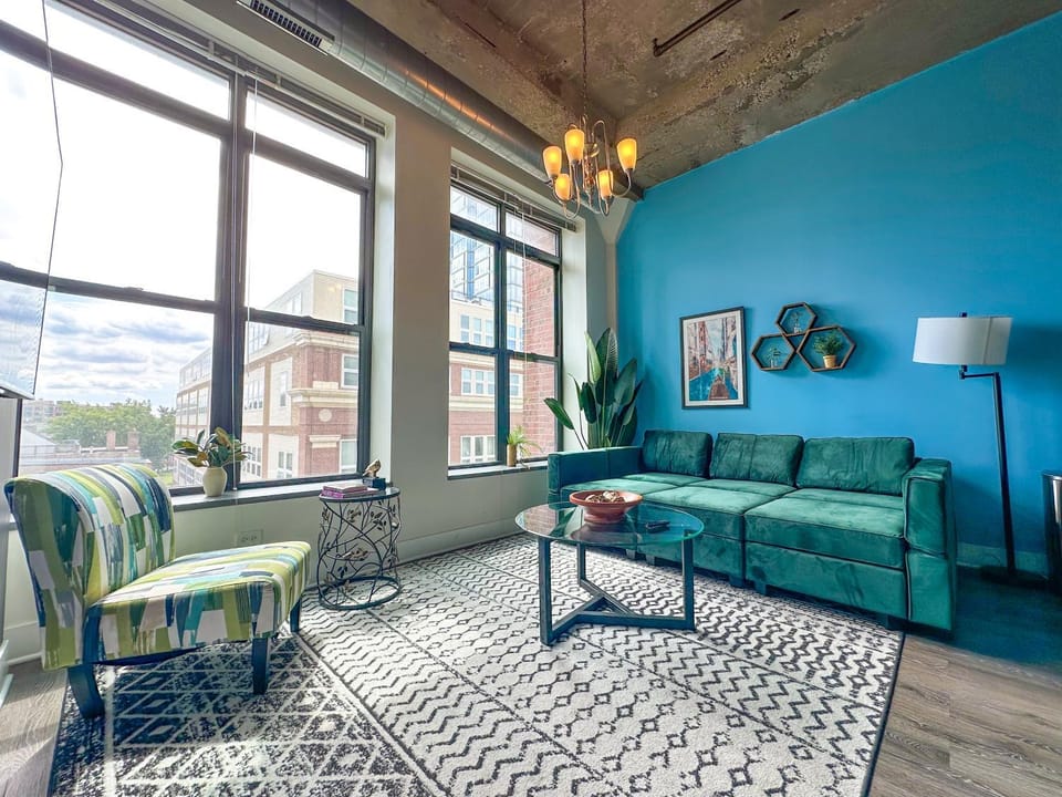 Living room, Seating area, Dining area